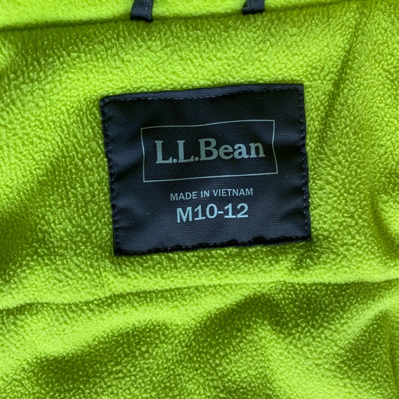 L.L. Bean Insulated Coat - Picture 4 of 7